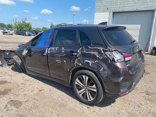 2020 Mitsubishi Outlander Sport 2.0 ES AWC - Exterior Rear Left Corner Image